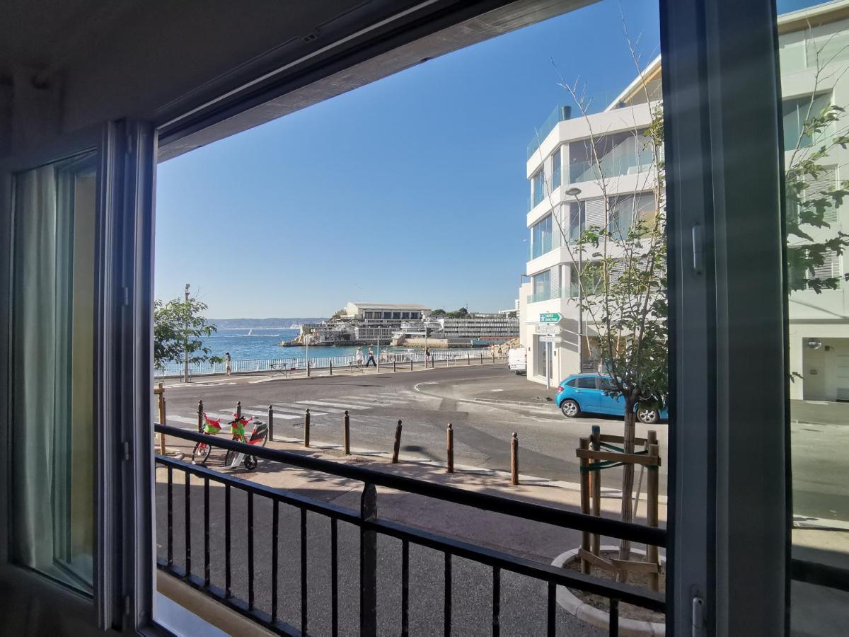 A 50 Metres De La Et 10 Minutes Du Vieux Port 70m2 Sur La Corniche Vue Apartment *