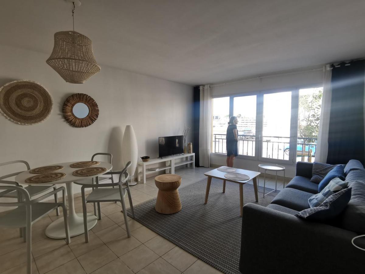 A 50 Metres De La Et 10 Minutes Du Vieux Port 70m2 Sur La Corniche Vue Apartment Marseilles